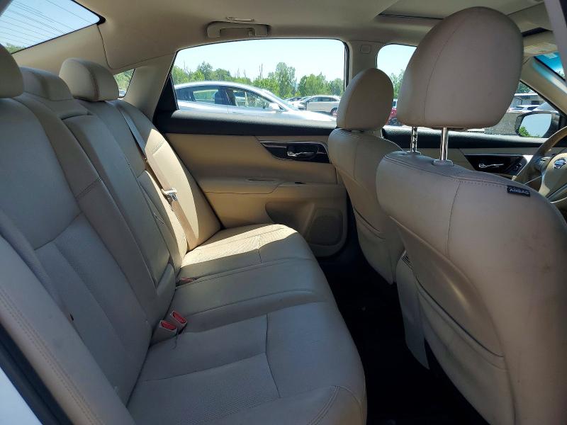 Продаж на аукціоні авто 2015 Nissan Altima, vin: 1N4AL3AP7FN373031, номер лоту: 60235636