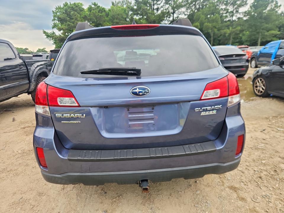 60564056 :رقم المزاد ، 4S4BRBDC8E3285496 vin ، 2014 Subaru Outback مزاد بيع