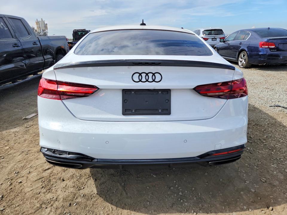 Продаж на аукціоні авто 2024 Audi A5, vin: WAUFADF53RA083008, номер лоту: 61772186