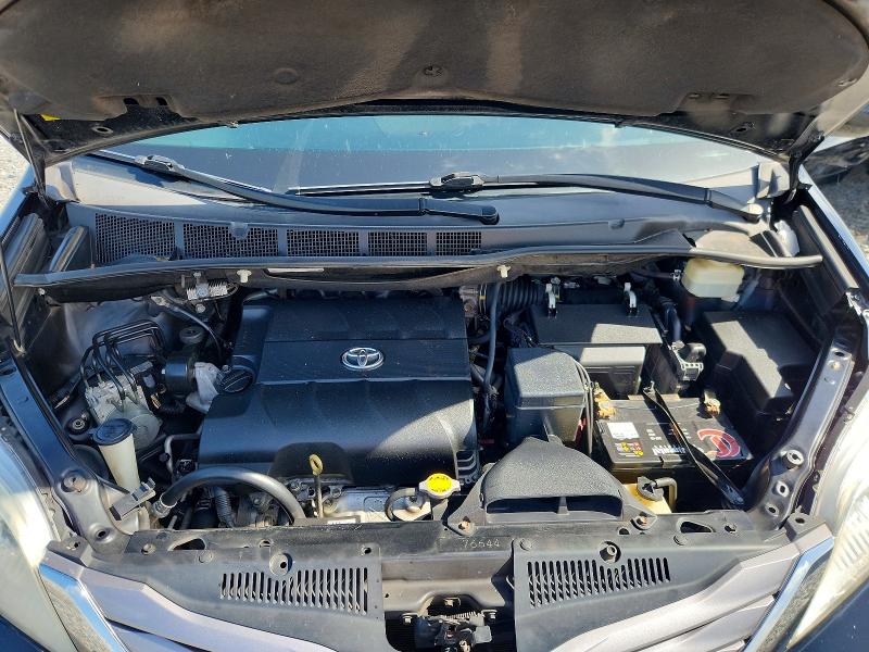 60761716 :رقم المزاد ، 5TDYK3DC3GS729958 vin ، 2016 Toyota Sienna مزاد بيع