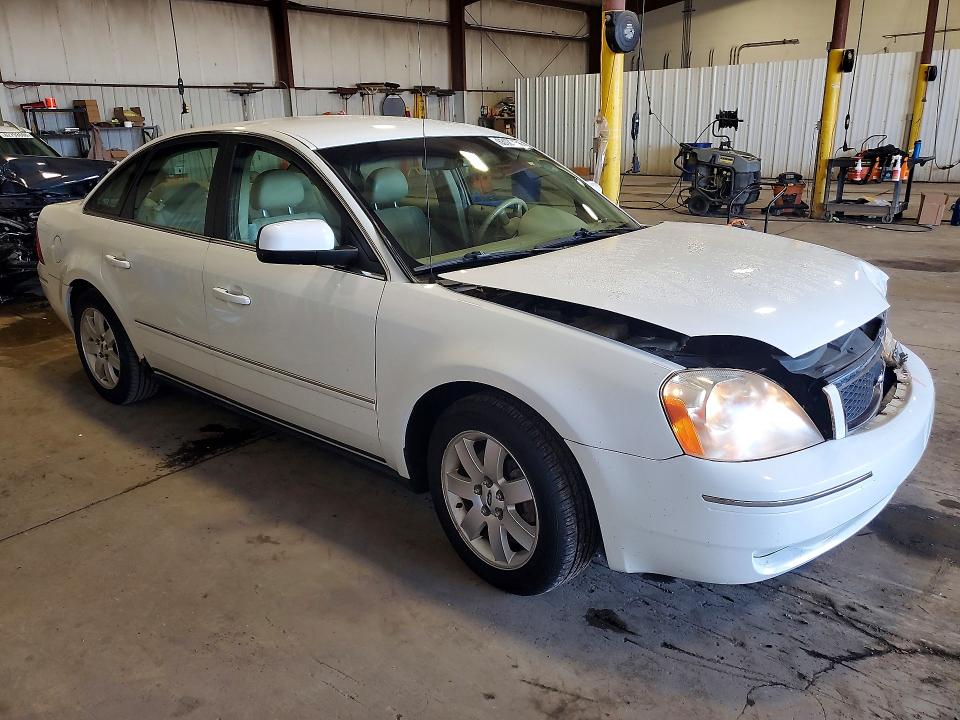 2006 Ford Five Hundred მანქანა იყიდება აუქციონზე, vin: 1FAHP24136G113556, აუქციონის ნომერი: 63125456