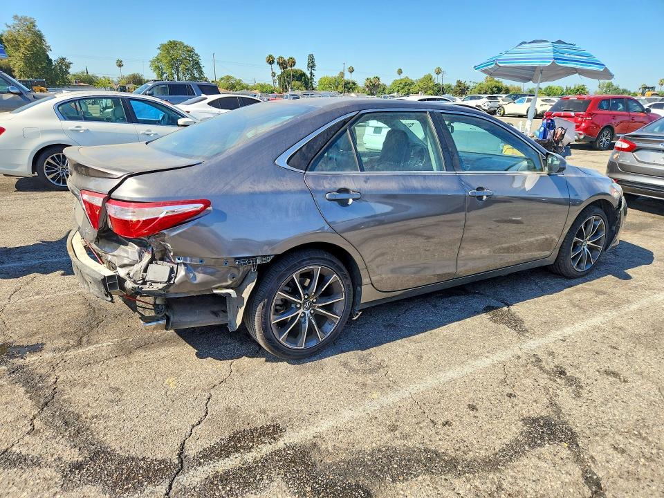 2017 Toyota Camry მანქანა იყიდება აუქციონზე, vin: 4T1BF1FK8HU750347, აუქციონის ნომერი: 59354916