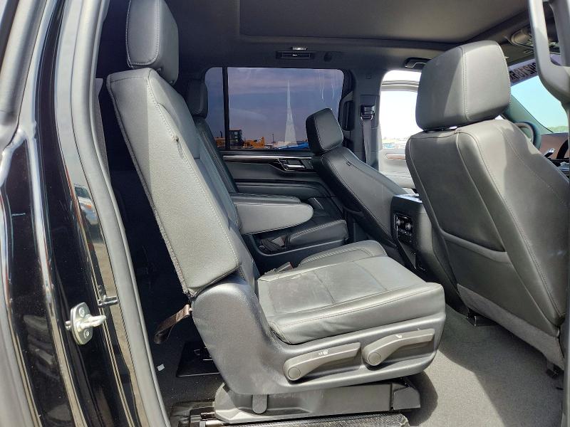 Продаж на аукціоні авто 2025 Chevrolet Suburban, vin: 1GNS5CRD8SR176205, номер лоту: 61392186