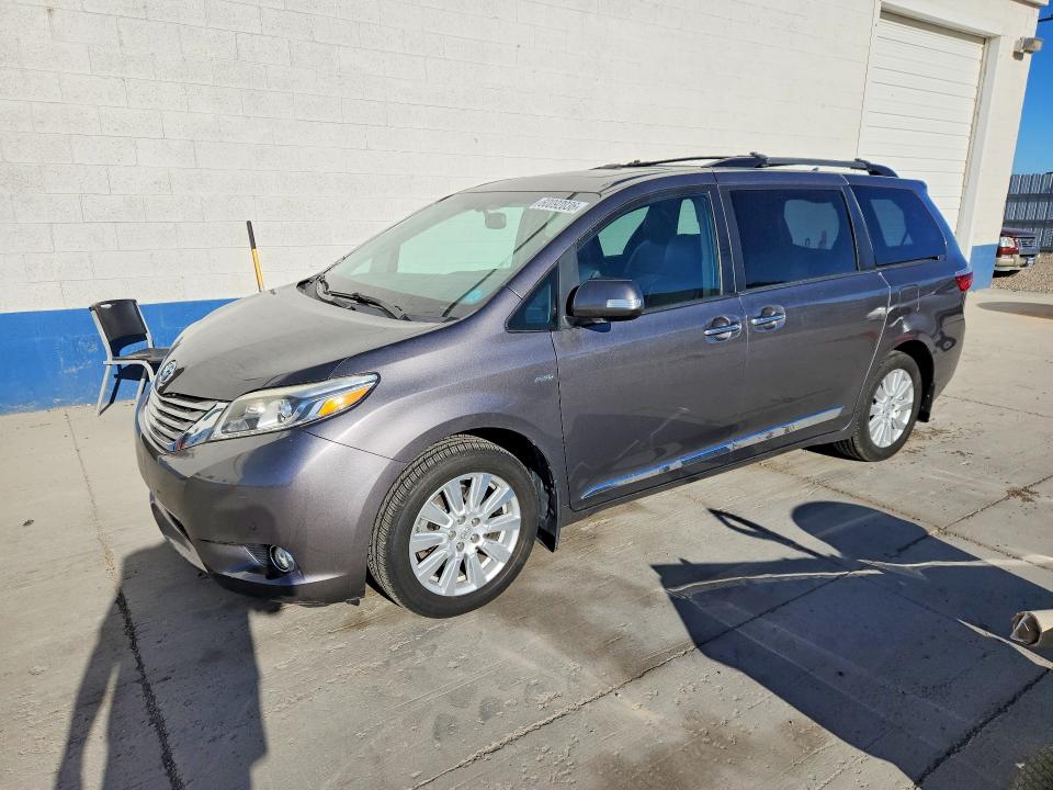 60092036 :رقم المزاد ، 5TDDZ3DC5HS158727 vin ، 2017 Toyota Sienna مزاد بيع
