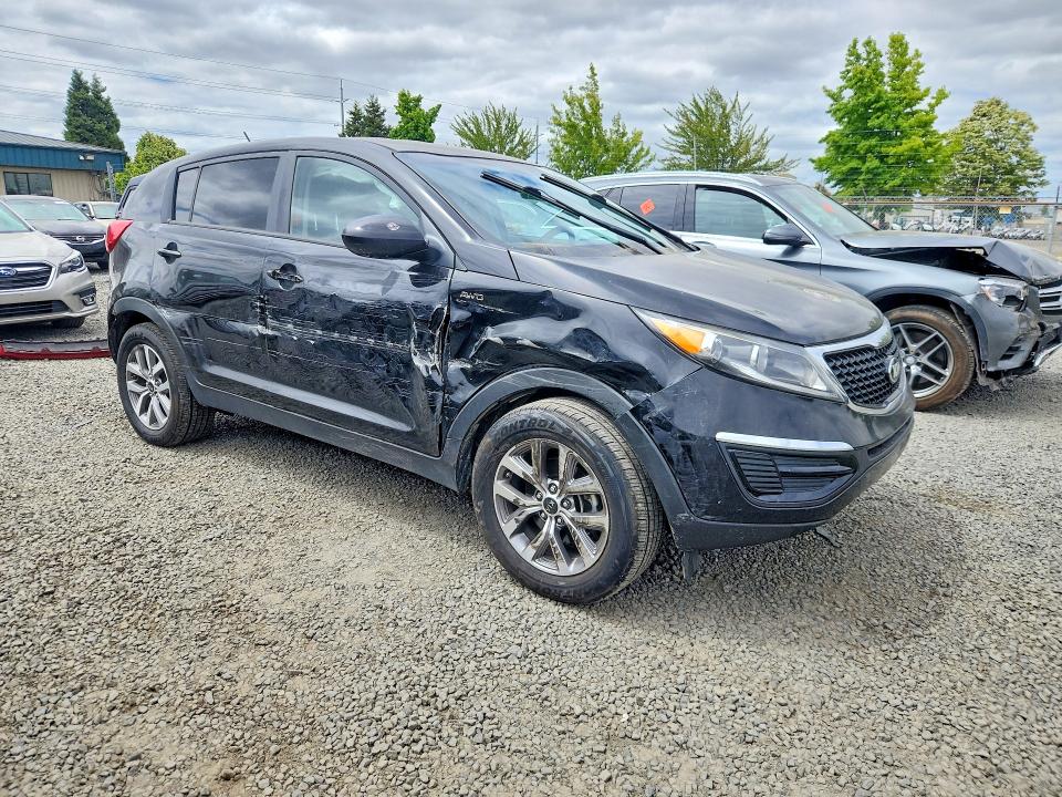 73344065 :رقم المزاد ، KNDPBCAC6G7875796 vin ، 2016 Kia Sportage مزاد بيع
