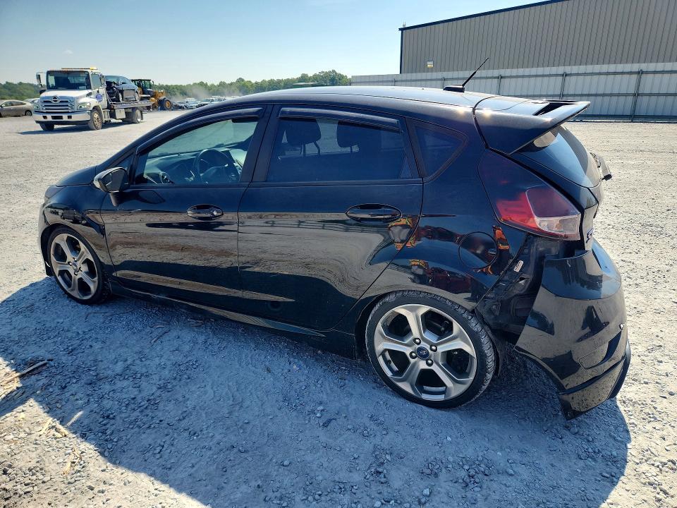 61587626 :رقم المزاد ، 3FADP4GX0KM121124 vin ، 2019 Ford Fiesta مزاد بيع