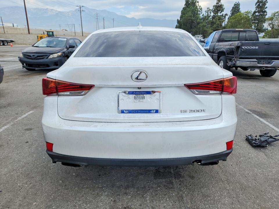 2017 Lexus Is მანქანა იყიდება აუქციონზე, vin: JTHBA1D24H5054048, აუქციონის ნომერი: 60827886