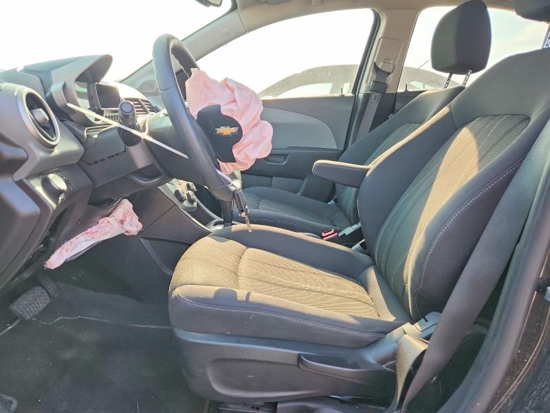 59613256 :رقم المزاد ، 1G1JC5SH1F4127202 vin ، 2015 Chevrolet Sonic مزاد بيع