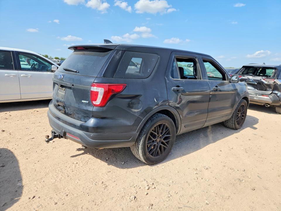 63348496 :رقم المزاد ، 1FM5K8AR2JGB34749 vin ، 2018 Ford Explorer مزاد بيع
