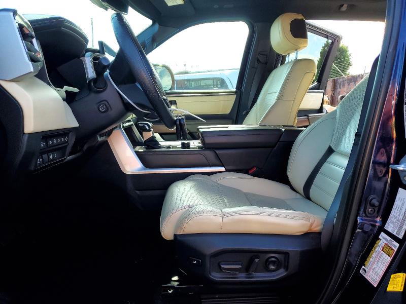 Продажа на аукционе авто 2022 Toyota Tundra, vin: 5TFMA5BC9NX001519, номер лота: 61038676