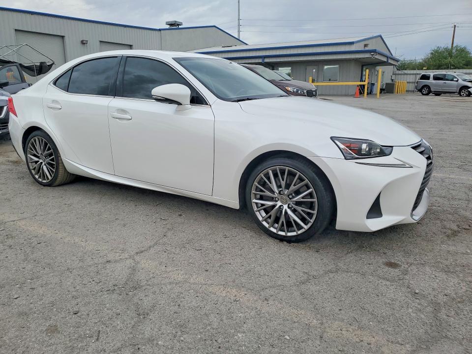 Aukcja sprzedaży 2017 Lexus Is, vin: JTHBA1D2XH5040414, numer aukcji: 61001626