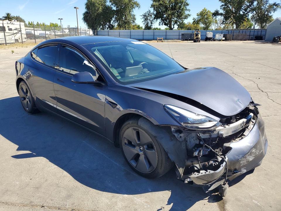 62818156 :رقم المزاد ، 5YJ3E1EA0PF648679 vin ، 2023 Tesla Model 3 مزاد بيع