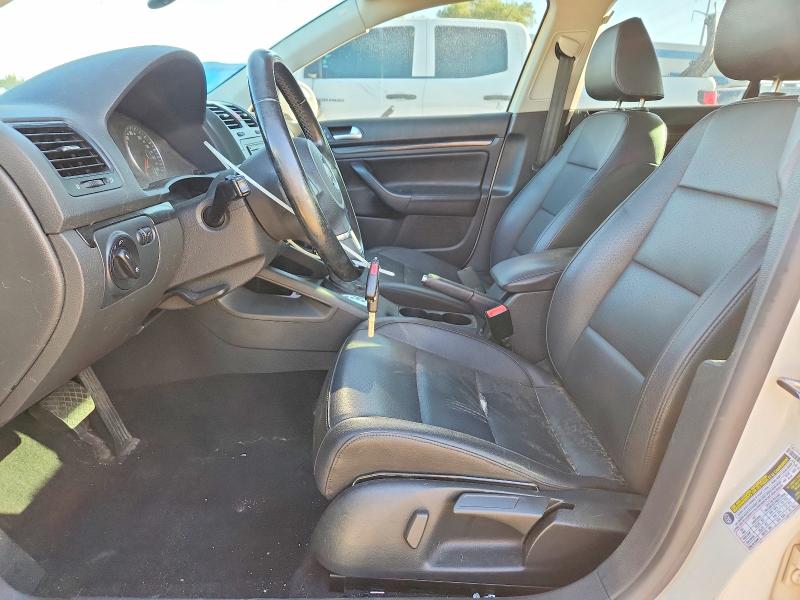 Продаж на аукціоні авто 2010 Volkswagen Jetta, vin: 3VWRJ7AJ1AM015199, номер лоту: 62844726