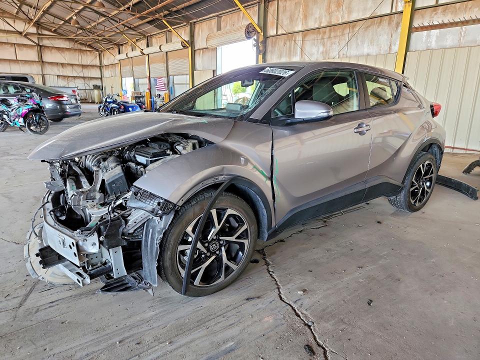 60602026 :رقم المزاد ، JTNKHMBXXK1047984 vin ، 2019 Toyota C-hr مزاد بيع