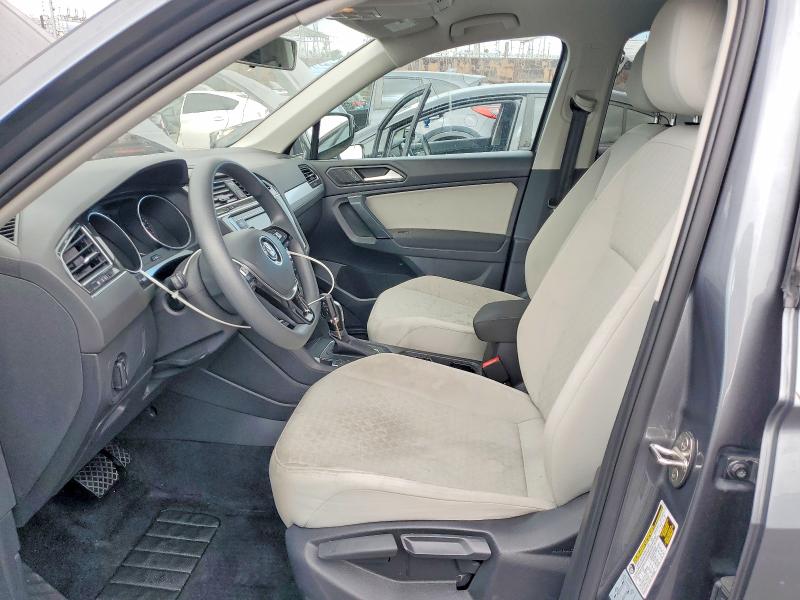 Продажа на аукционе авто 2019 Volkswagen Tiguan, vin: 3VV1B7AX0KM196395, номер лота: 61696986