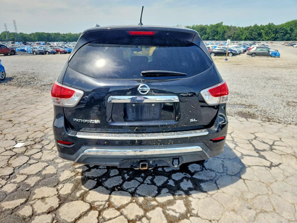 Продажа на аукционе авто 2015 Nissan Pathfinder, vin: 5N1AR2MN9FC686618, номер лота: 61918156
