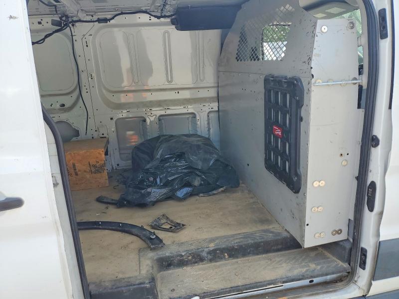 61618986 :رقم المزاد ، 1FTNE1YM0FKA87514 vin ، 2015 Ford Transit مزاد بيع