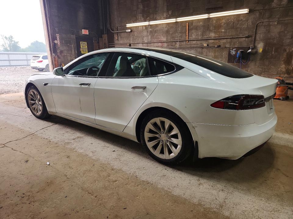 Продажа на аукционе авто 2019 Tesla Model S, vin: 5YJSA1E28KF340099, номер лота: 61049096