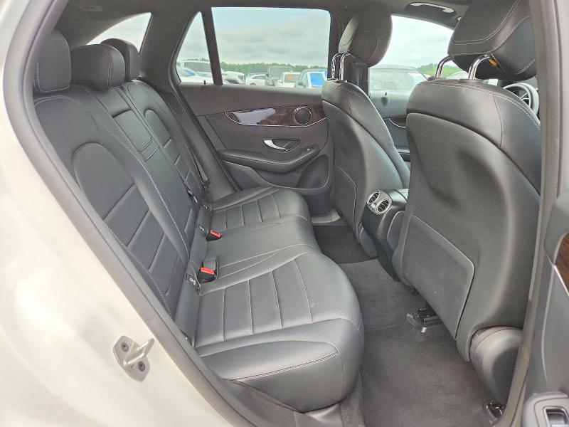 59669776 :رقم المزاد ، W1N0G8DB3NV369816 vin ، 2022 Mercedes-benz Glc مزاد بيع