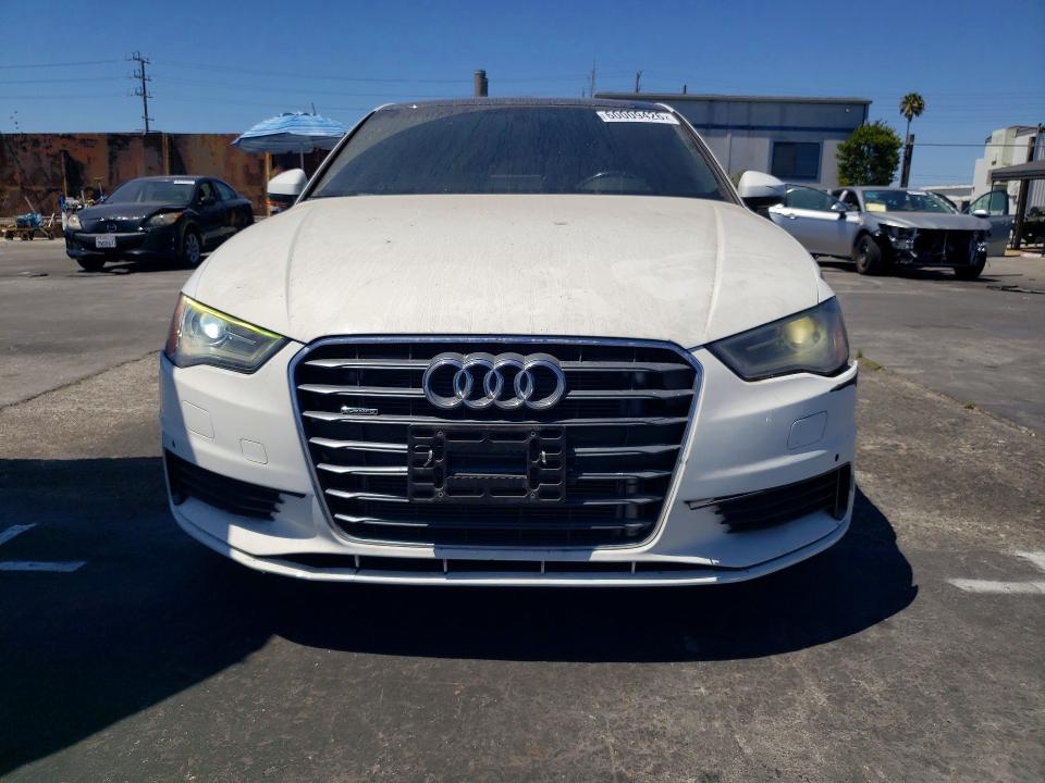60009426 :رقم المزاد ، WAUA7GFF9G1071123 vin ، 2016 Audi A3 مزاد بيع