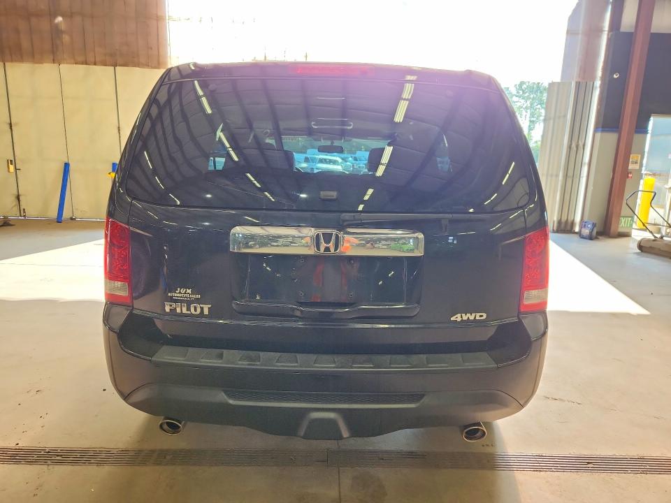 Продажа на аукционе авто 2015 Honda Pilot, vin: 5FNYF4H6XFB016251, номер лота: 61786096