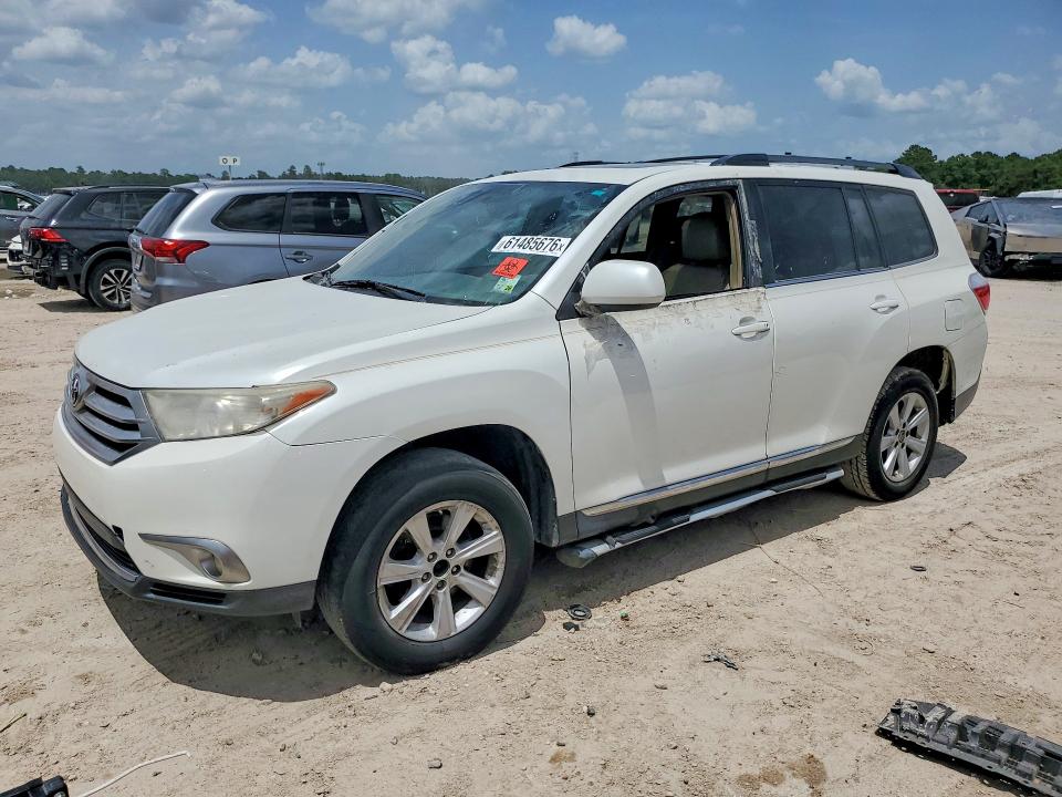 Продаж на аукціоні авто 2012 Toyota Highlander, vin: 5TDZK3EH2CS069310, номер лоту: 61485676