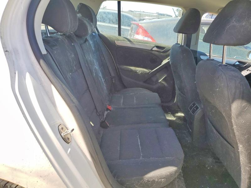 62086066 :رقم المزاد ، WVWDB7AJ1DW131758 vin ، 2013 Volkswagen Golf مزاد بيع