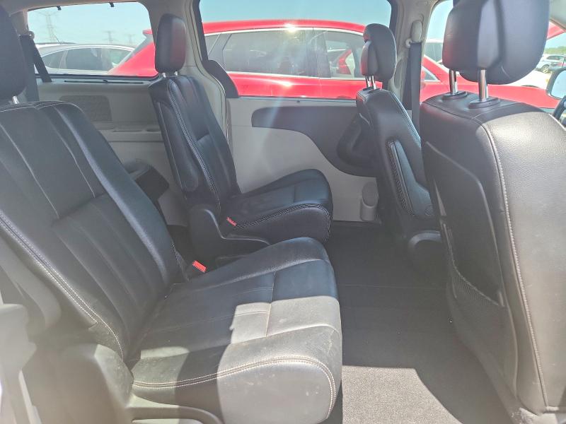 Продажа на аукционе авто 2015 Chrysler Town & Country, vin: 2C4RC1BG8FR561611, номер лота: 56193316