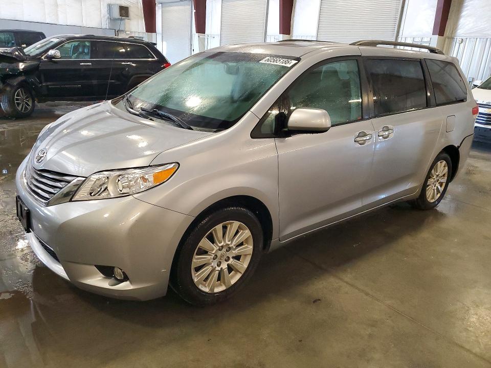 Aukcja sprzedaży 2013 Toyota Sienna, vin: 5TDDK3DC4DS050887, numer aukcji: 60565186