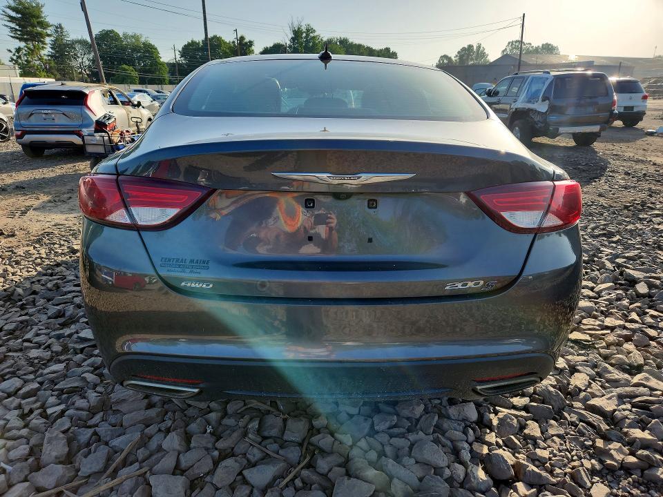 59297796 :رقم المزاد ، 1C3CCCDG5FN690888 vin ، 2015 Chrysler 200 مزاد بيع