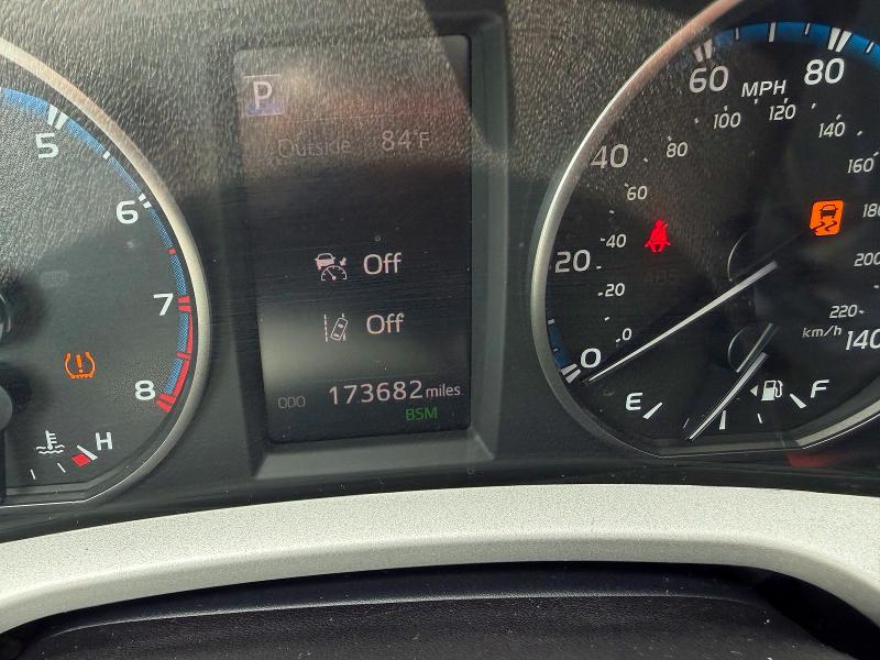 Продаж на аукціоні авто 2018 Toyota Rav4, vin: 2T3WFREV2JW447380, номер лоту: 60225776