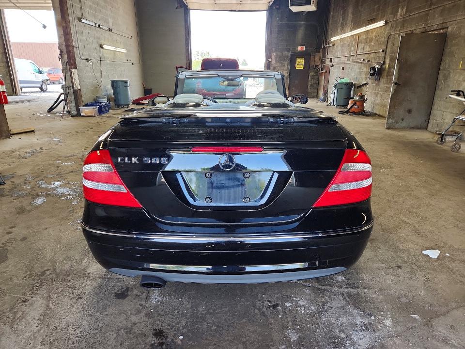 2005 Mercedes-benz Clk მანქანა იყიდება აუქციონზე, vin: WDBTK75J75F146724, აუქციონის ნომერი: 59231326