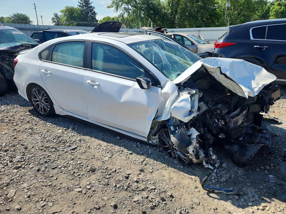 62403206 :رقم المزاد ، 3KPF54AD6PE649548 vin ، 2023 Kia Forte مزاد بيع