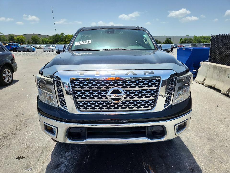 2017 Nissan Titan მანქანა იყიდება აუქციონზე, vin: 1N6AA1E55HN559258, აუქციონის ნომერი: 59977386