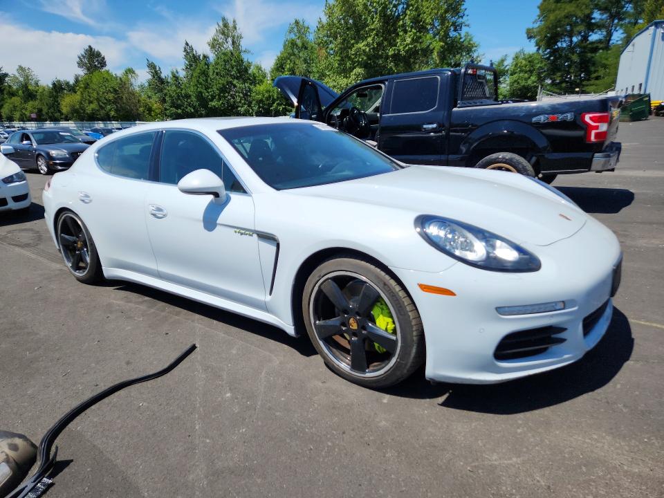 58699136 :رقم المزاد ، WP0AD2A75GL041314 vin ، 2016 Porsche Panamera مزاد بيع