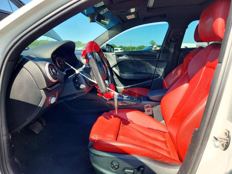 61990516 :رقم المزاد ، WAUBEGFF0LA042968 vin ، 2020 Audi A3 مزاد بيع