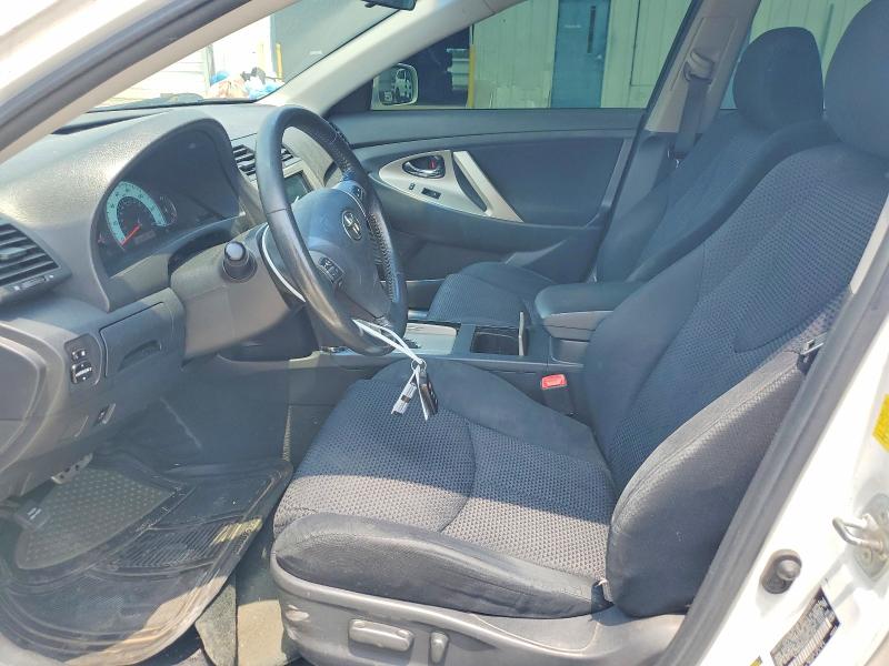 63523386 :رقم المزاد ، 4T1BF3EK2BU710706 vin ، 2011 Toyota Camry مزاد بيع