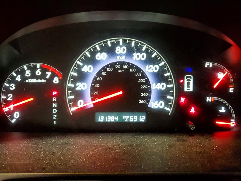 60251846 :رقم المزاد ، 5FNRL38638B415187 vin ، 2008 Honda Odyssey مزاد بيع