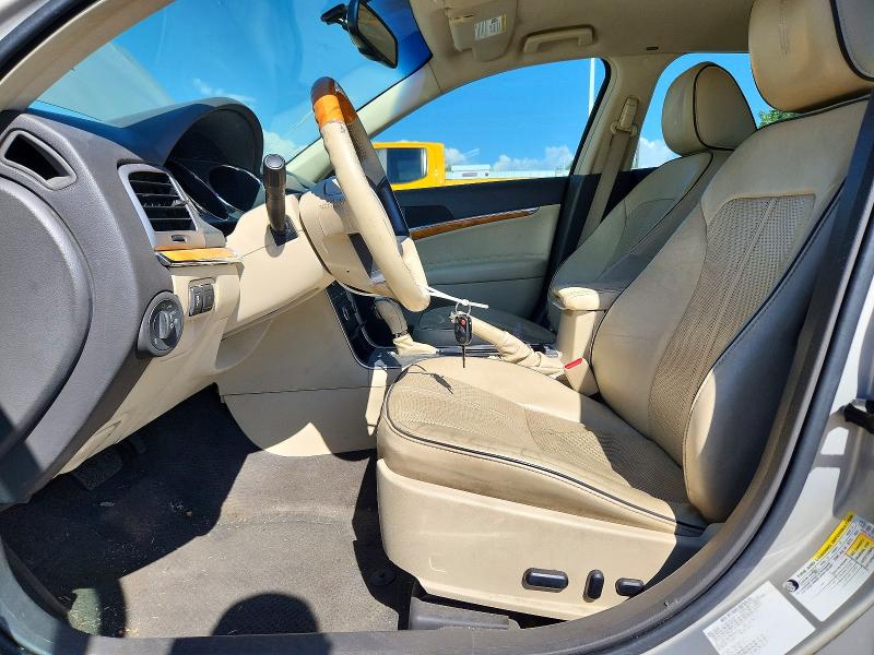 62617546 :رقم المزاد ، 3LNHL2GC6AR753132 vin ، 2010 Lincoln Mkz مزاد بيع