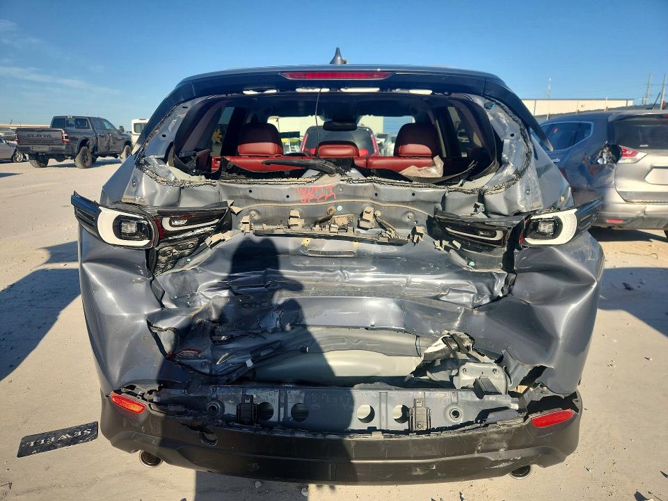 Продаж на аукціоні авто 2022 Mazda Cx-5, vin: JM3KFBCM9N1528906, номер лоту: 62129026