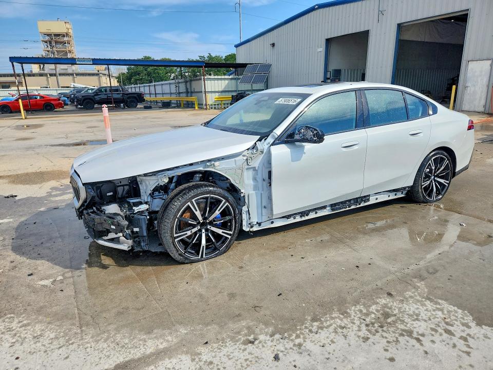 57906516 :رقم المزاد ، WBA43FJ06SCT40813 vin ، 2025 Bmw 530 مزاد بيع