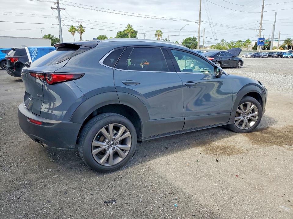 60770266 :رقم المزاد ، 3MVDMAEM5LM100389 vin ، 2020 Mazda Cx-30 مزاد بيع