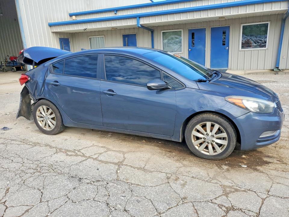 2016 Kia Forte მანქანა იყიდება აუქციონზე, vin: KNAFX4A69G5478721, აუქციონის ნომერი: 59362146