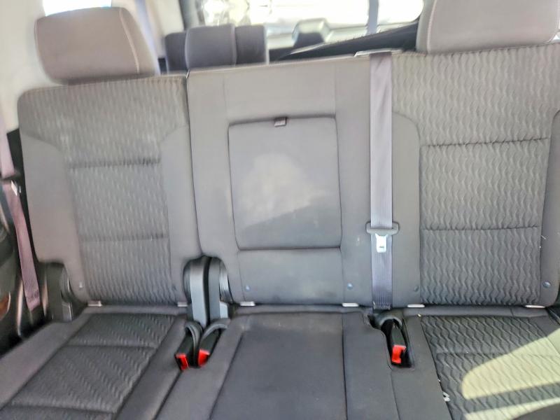 61703586 :رقم المزاد ، 1GNSCAKC5HR353815 vin ، 2017 Chevrolet Tahoe مزاد بيع