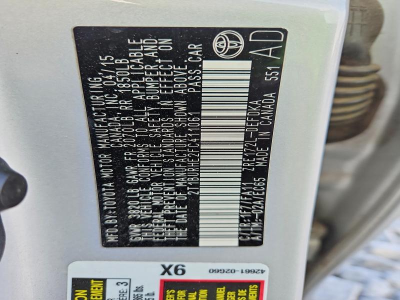 59357186 :رقم المزاد ، 2T1BURHE2FC411061 vin ، 2015 Toyota Corolla مزاد بيع