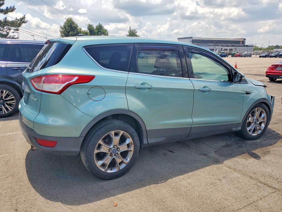 2013 Ford Escape მანქანა იყიდება აუქციონზე, vin: 1FMCU0HXXDUA11441, აუქციონის ნომერი: 59674976