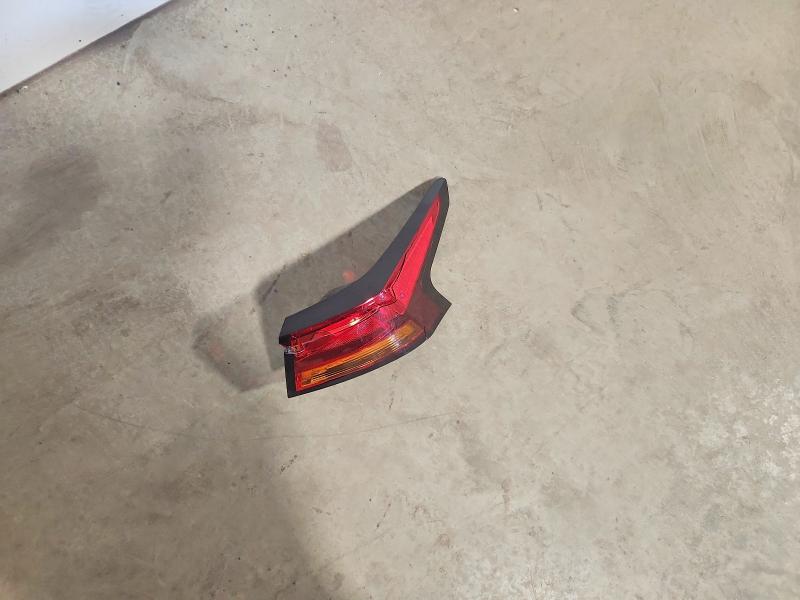 60810036 :رقم المزاد ، 1N4BL4BV9KC171367 vin ، 2019 Nissan Altima مزاد بيع