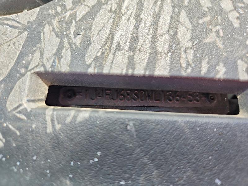 63250616 :رقم المزاد ، 1J4FJ68S0WL136453 vin ، 1998 Jeep Cherokee مزاد بيع