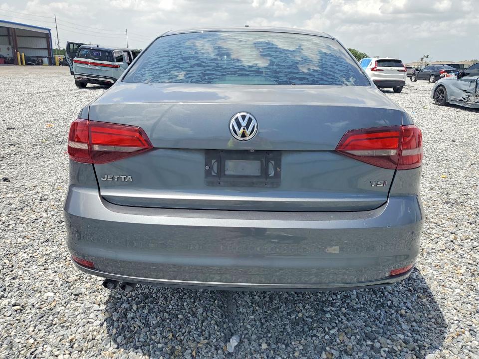 Продажа на аукционе авто 2017 Volkswagen Jetta, vin: 3VW2B7AJ5HM324649, номер лота: 60613016