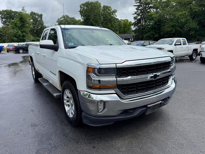2017 Chevrolet Silverado მანქანა იყიდება აუქციონზე, vin: 1GCVKREC5HZ351694, აუქციონის ნომერი: 63612096